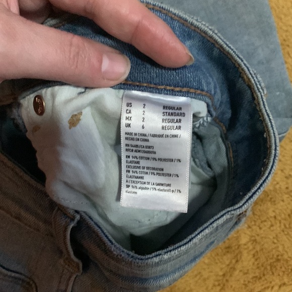 American Eagle super stretch mini skirt size 2 - Picture 4 of 5